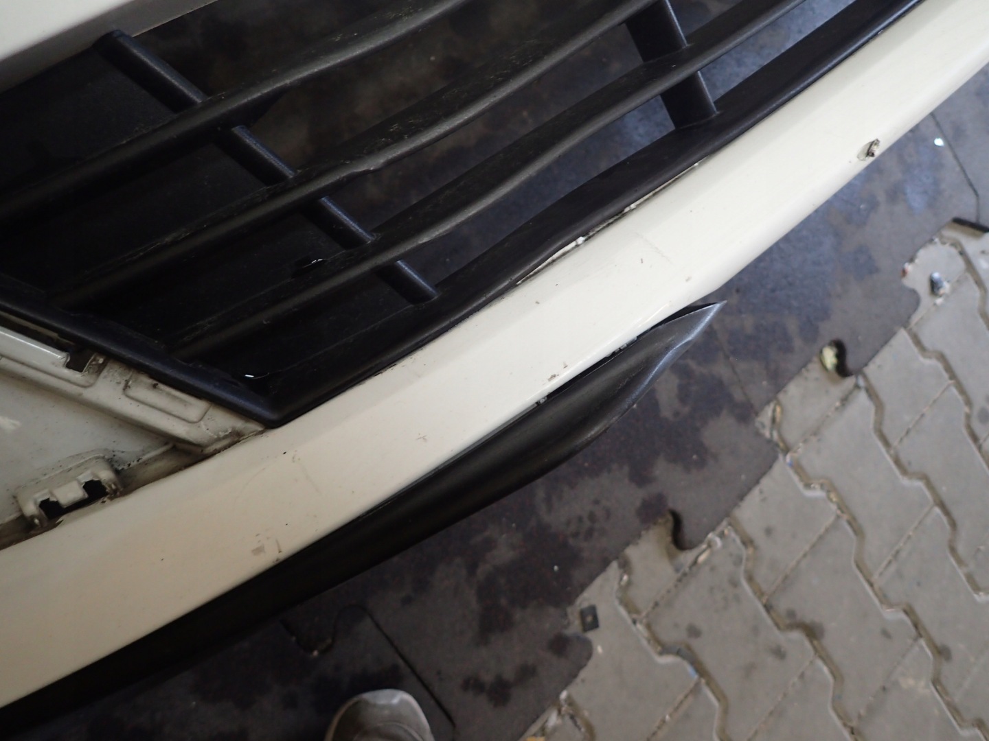 nárazník předek FORD C MAX MK2 LIFT 15