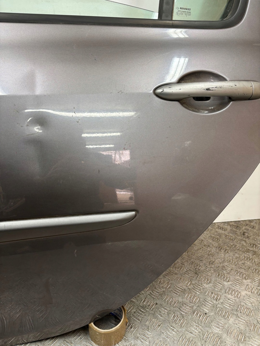 door rear part rear. left RENAULT CLIO III 3 HB 05