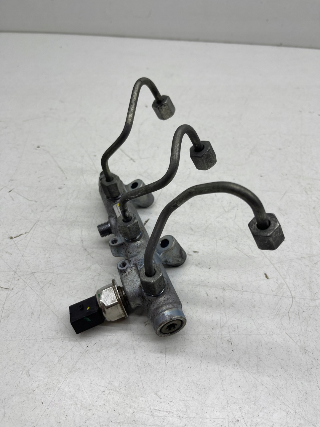 AUDI A4 A5 A7 A6 C7 3.0 TDI Rampe injection Carburant + Capteur