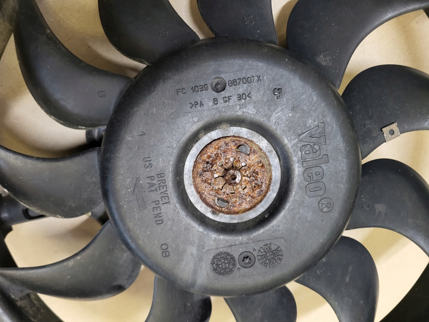 ventilátor chladiče klimatizaci AUDI A4 B7 8E 2.7 3.0 TDI OE EU