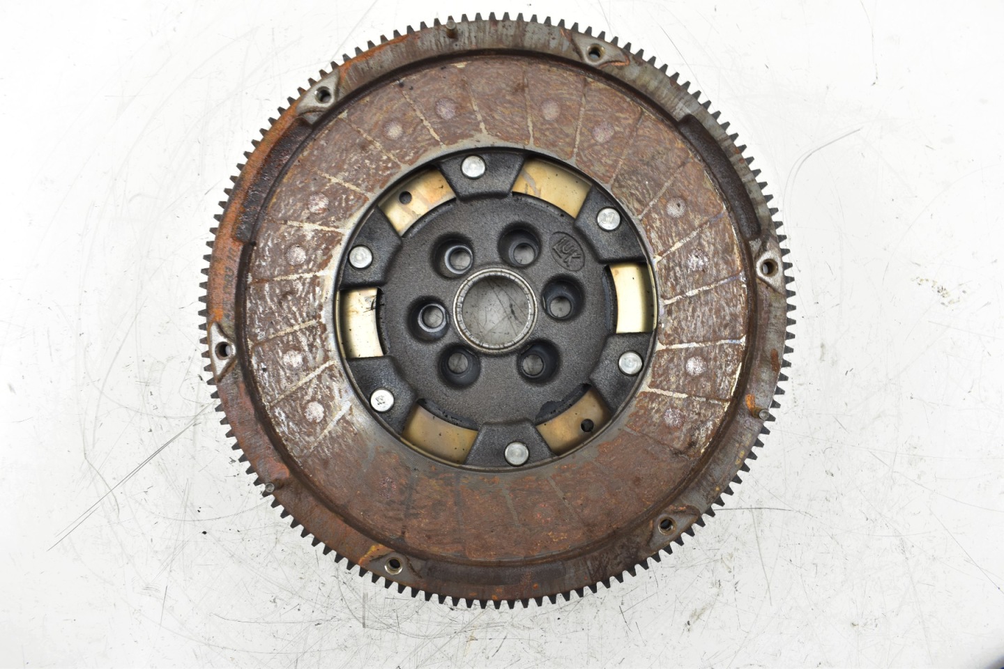 dual mass flywheel clutch VW GOLF V PASSAT B7 AUDI A3 2.0 TDI CFF