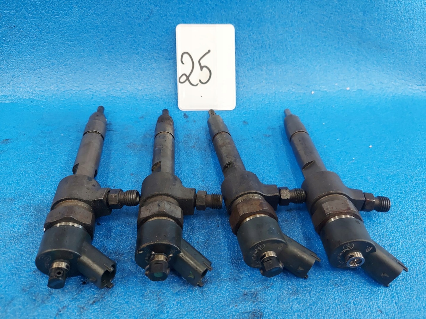 Einspritzdüse OPEL FIAT 0445110119 BOSCH
