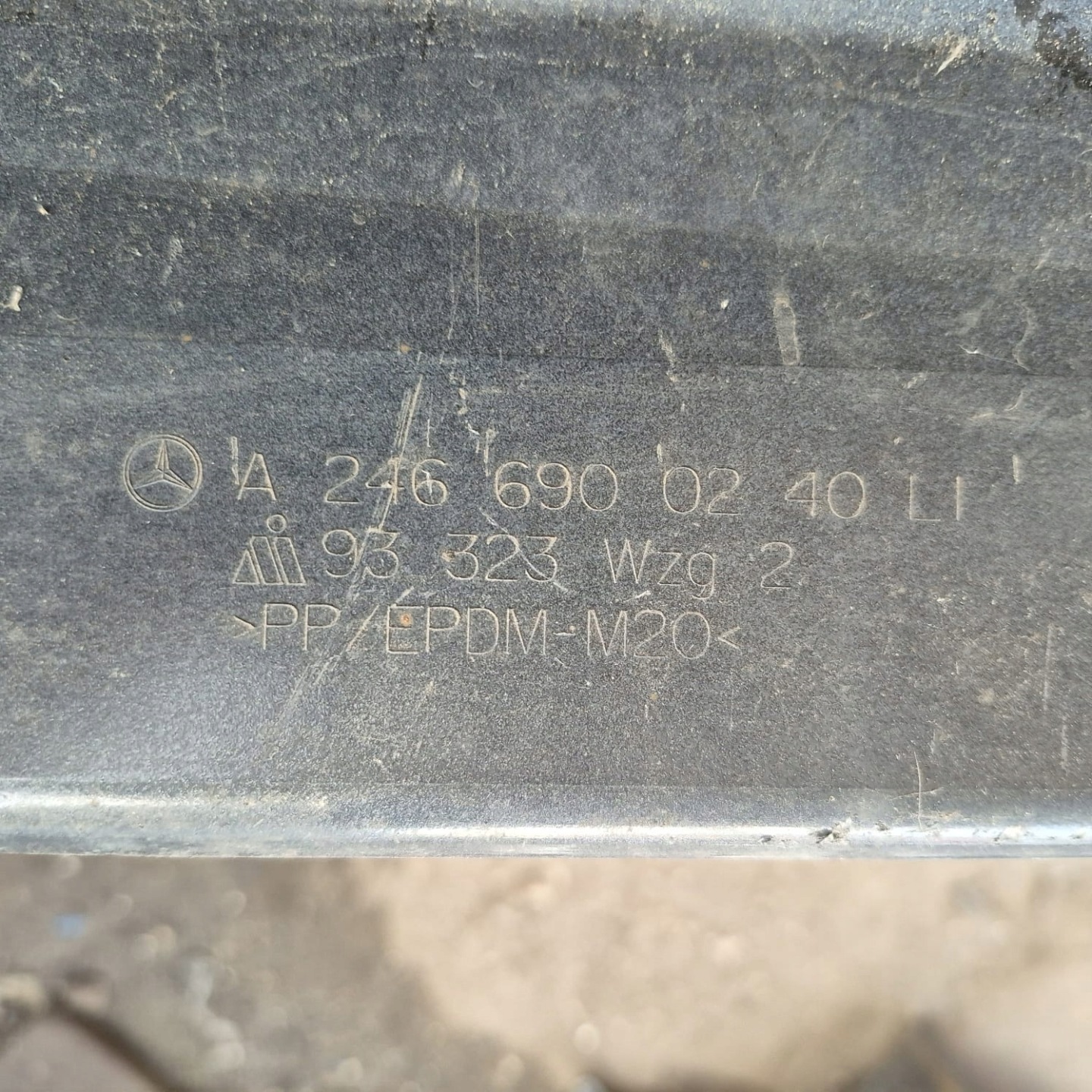 MERCEDES B-KLASA II 2 W246 11-18 threshold left moulding threshold left