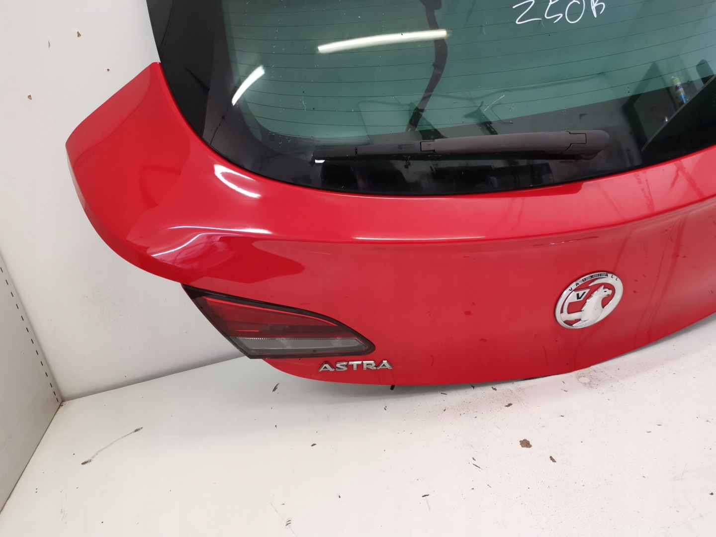 OPEL ASTRA J GTC 3D trunk door boot Z50B