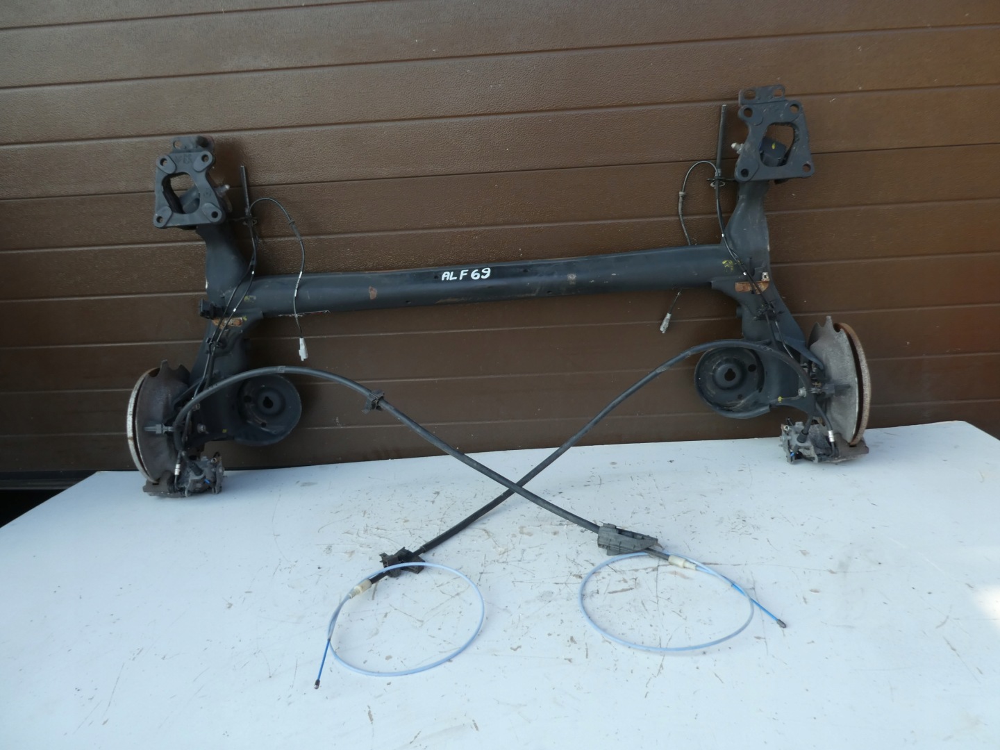 sider rear part axis CITROEN BERLINGO III PEUGEOT PARTNER II