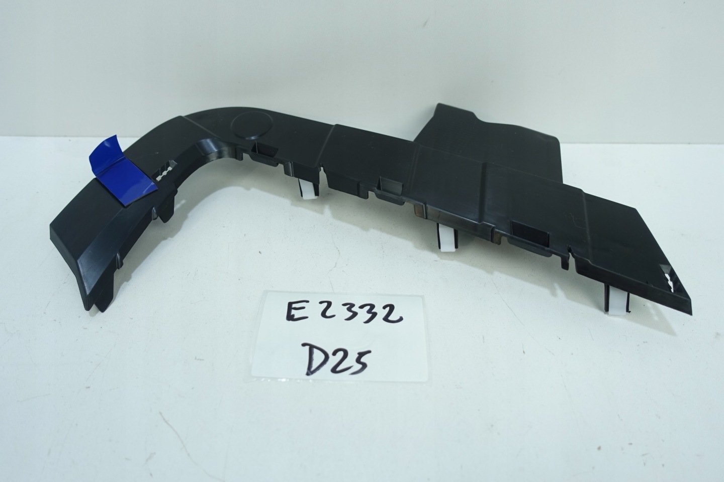 Support Support plaque Pare choc Droite HYUNDAI KONA 2020- 865B2-HF000