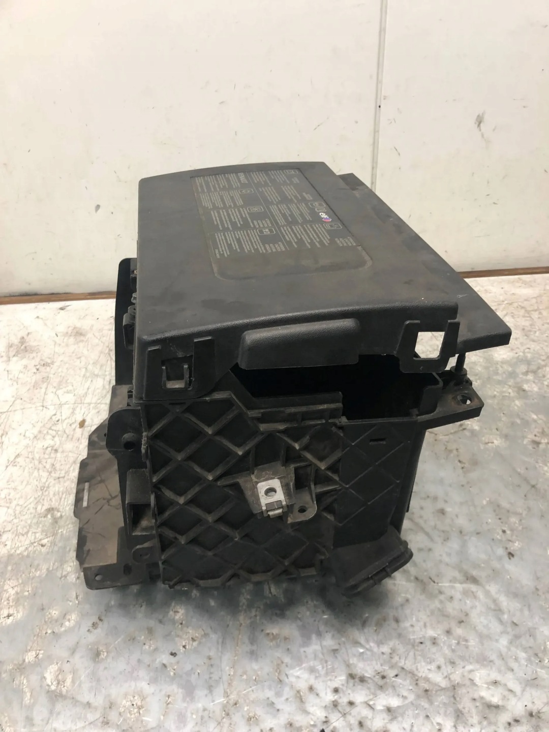 Obal akumulátora RENAULT SCENIC III 244970004R