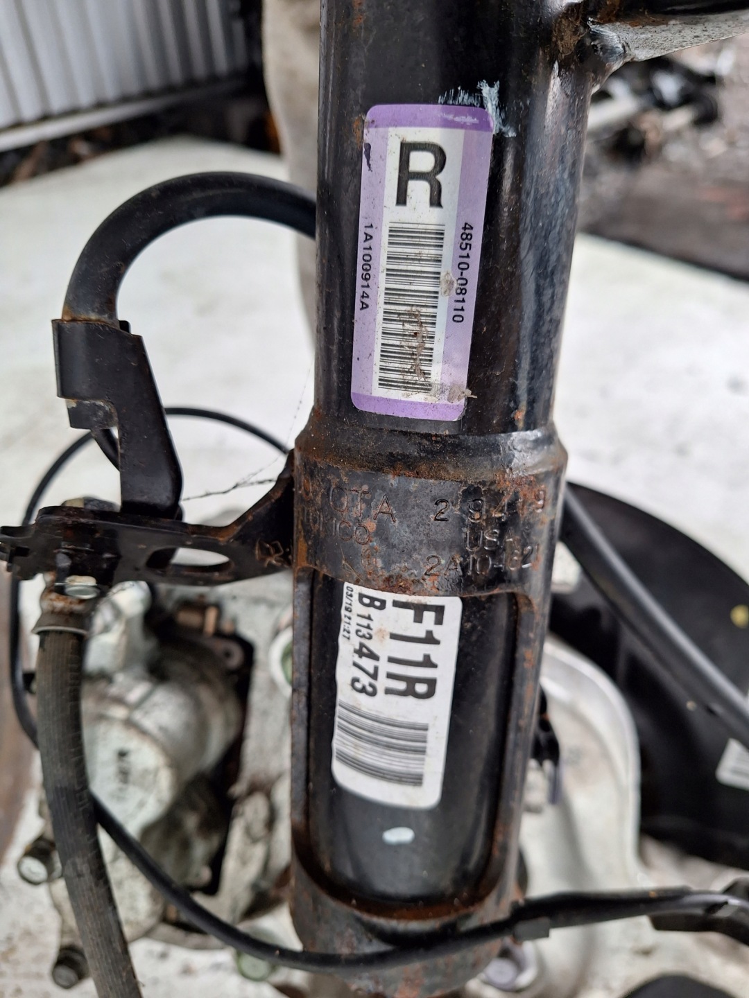 TOYOTA SIENNA IV 2022-> MACPHERSON swing left 2.5 HYBRID