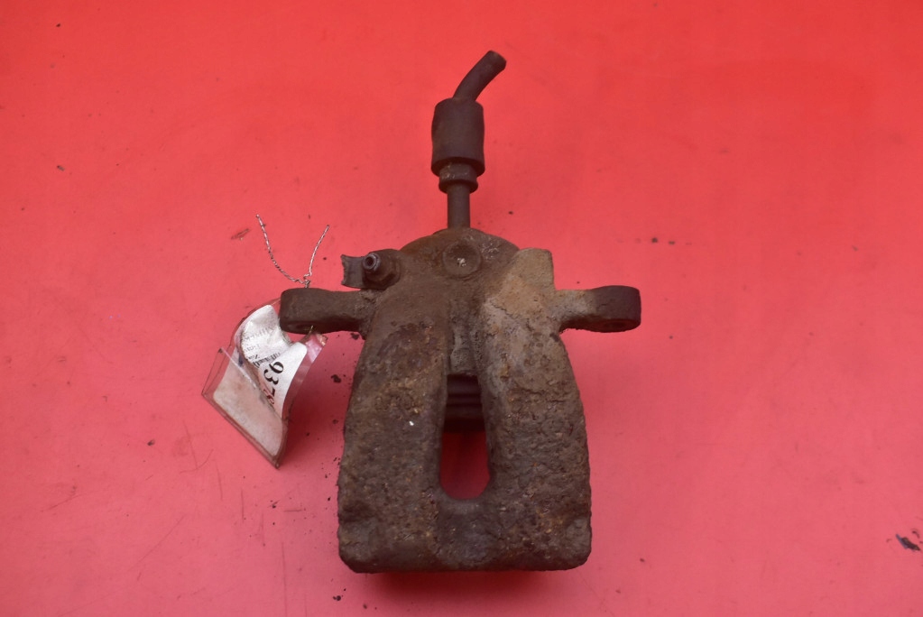 caliper brake right rear part BMW E87 1.6 and 115 KM 04-07