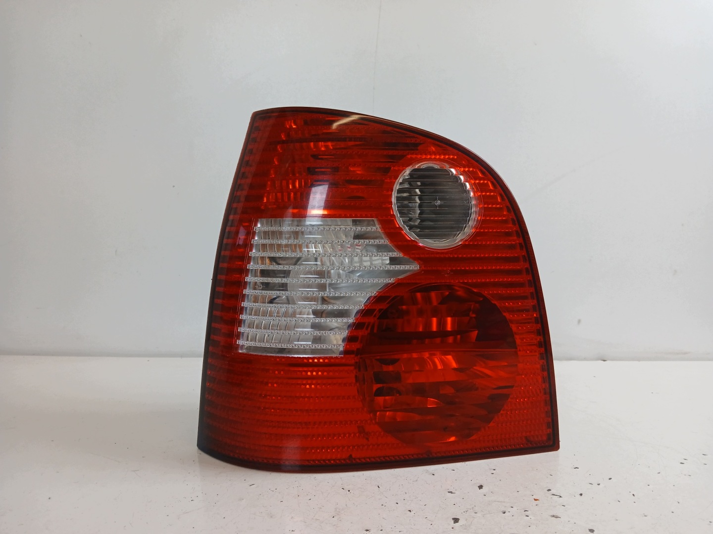 VW POLO 9N light left rear part