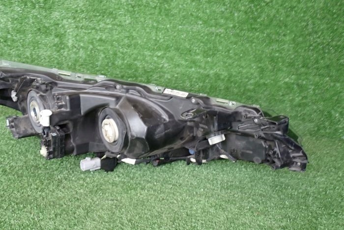 TOYOTA COROLLA E16 LIFT 16-19 reflektor left light left