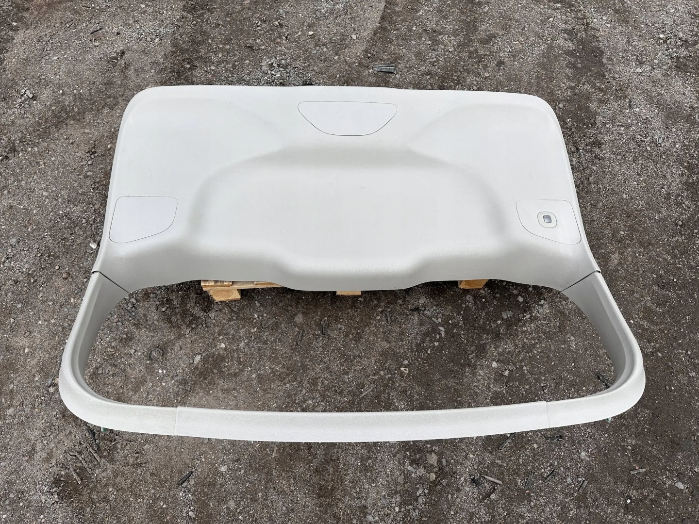 side cover bonnet boot side frame Chrysler Pacifica 2017 - 2021