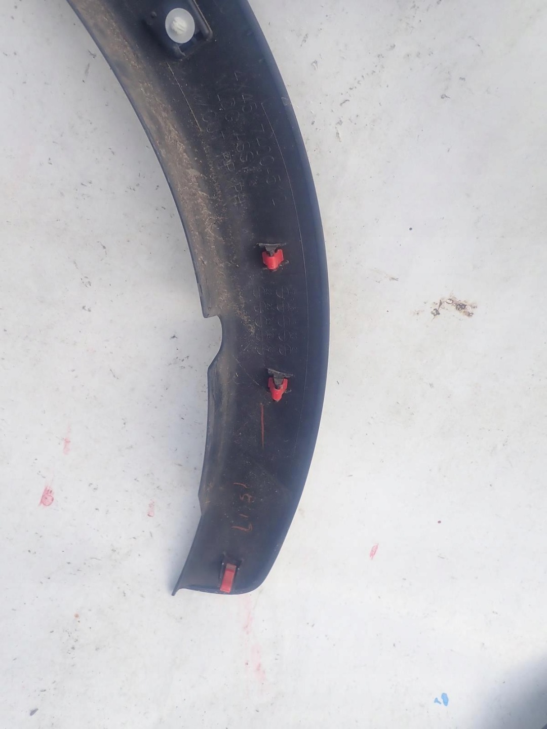 MITSUBISHI ECLIPSE CROSS 18- cap right rear part