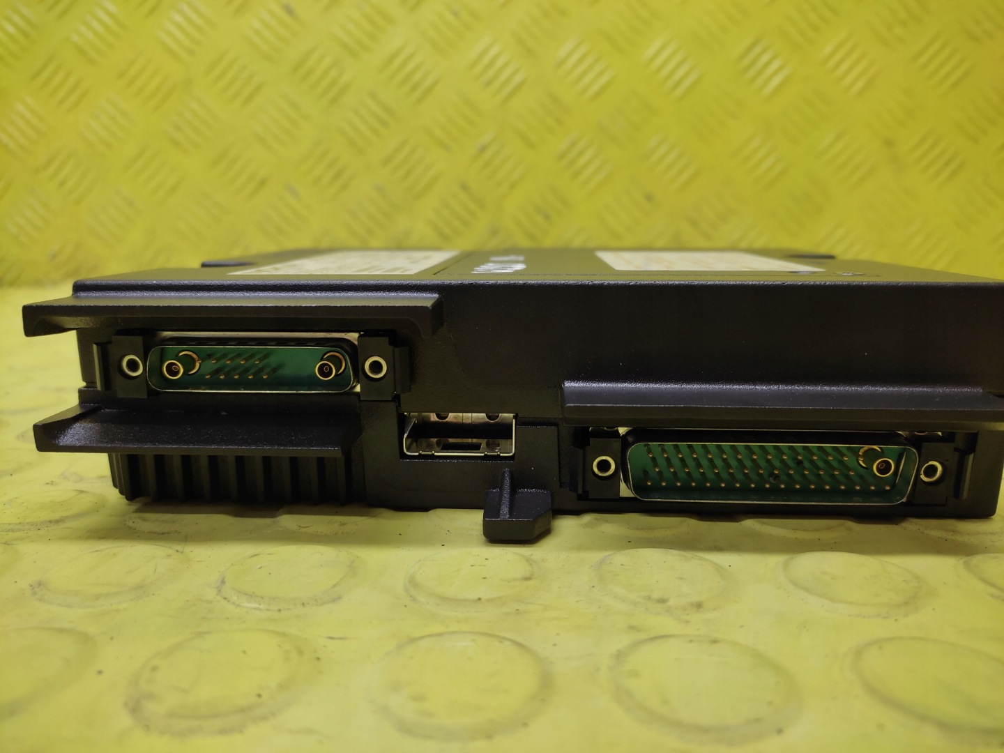 MERCEDES W220 control unit TELEFONU A2038207026