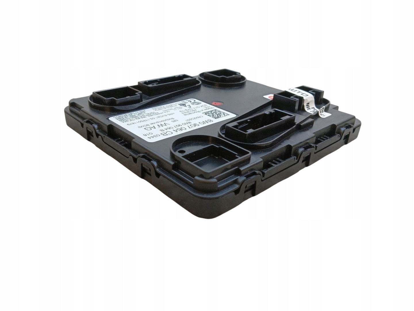 Unité commande confort BCM AUDI A5 F5 A4 B9 8W0907064C 8W0907064B