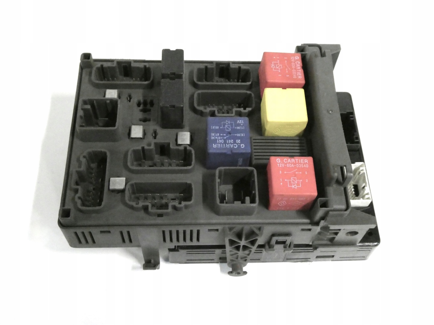 Unité commande confort Module fusibles RENAULT LAGUNA II 2