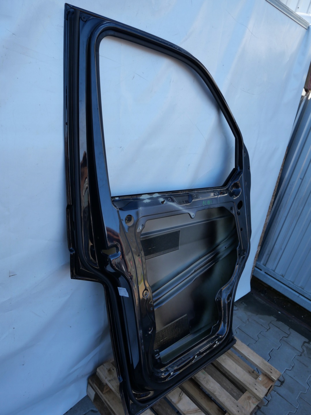 VW T5 MULTIVAN Tür links vorne