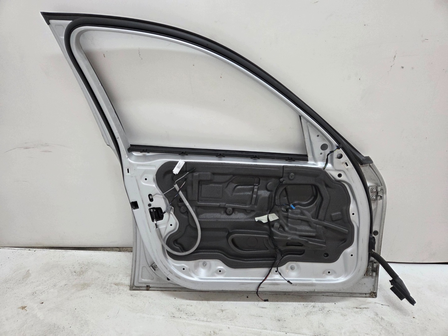 door left front BMW E90 354 TITANSILBER