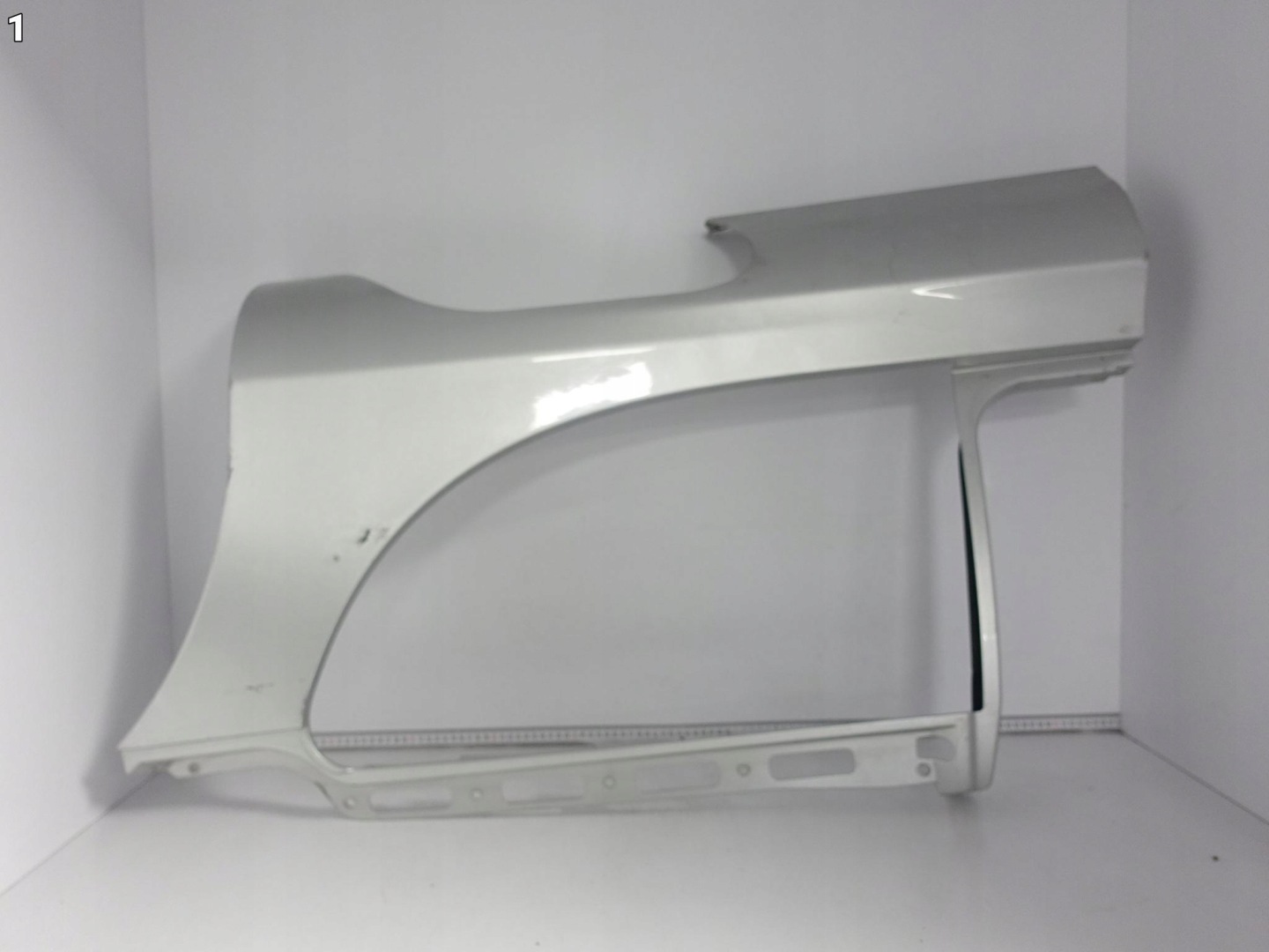 MERCEDES SLR McLAREN C199 R199 Z199 03-10 fender PANEL threshold right front