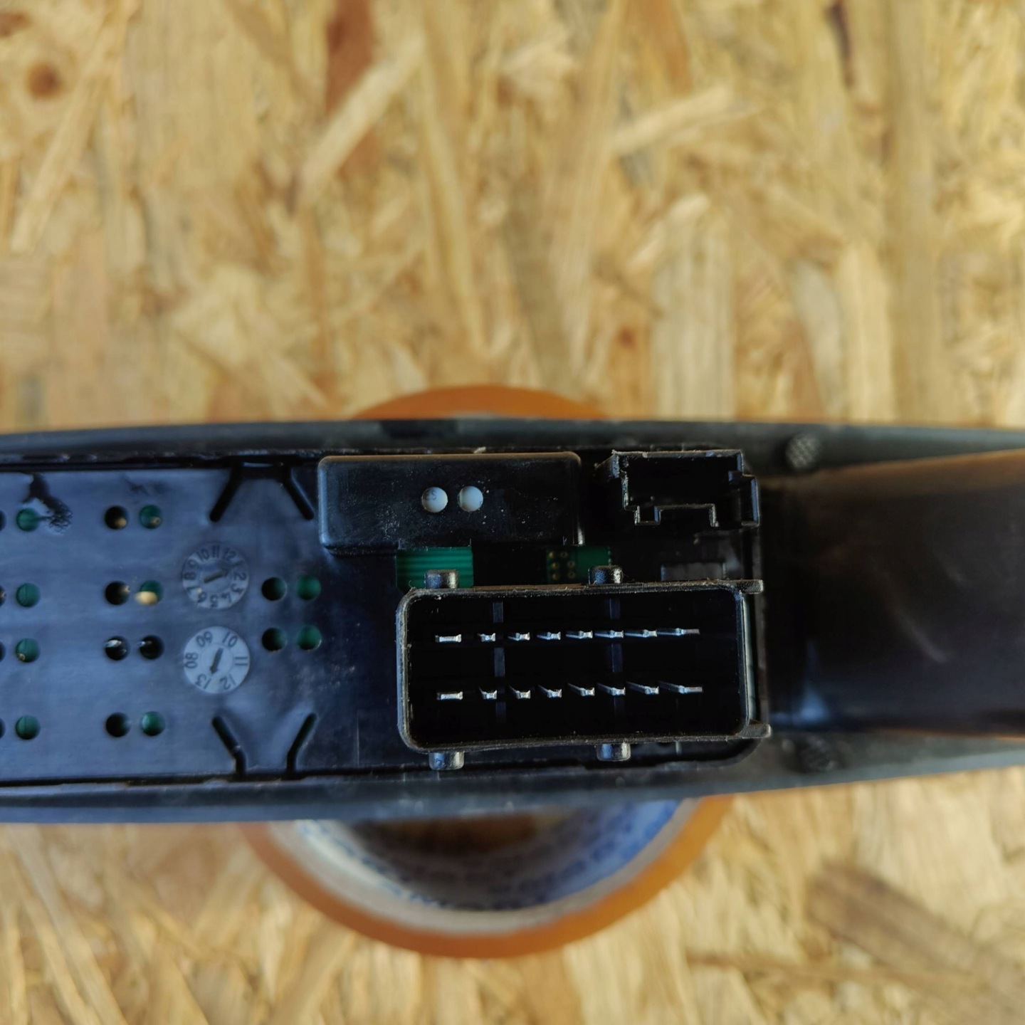 window control switch Citroen DS3 98012509XT