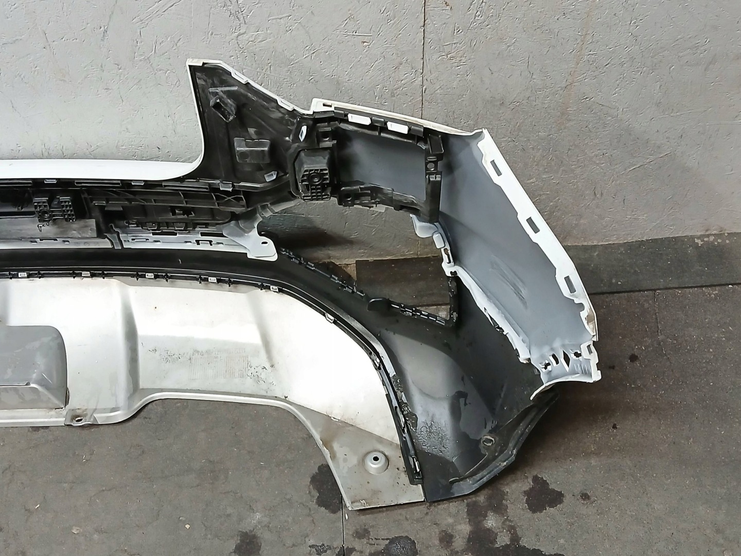 bumper rear part AUDI Q2 S LINE LIFT 81A