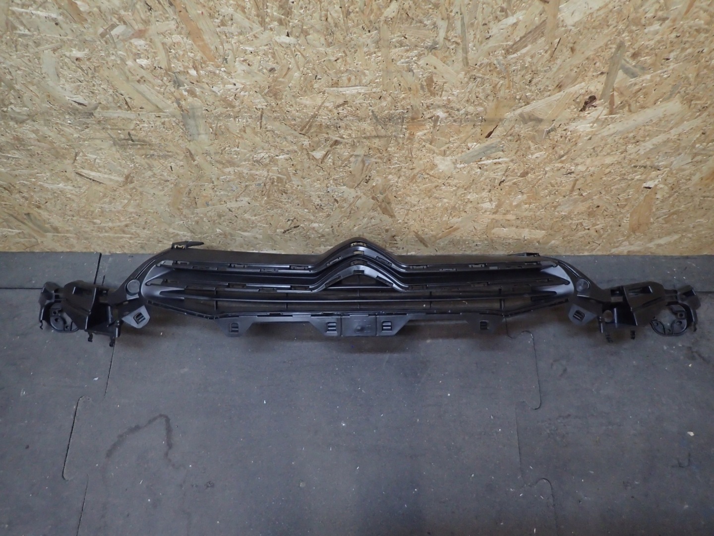 BUMPER FRONT CITROEN BERLINGO IV 4 5 V 18