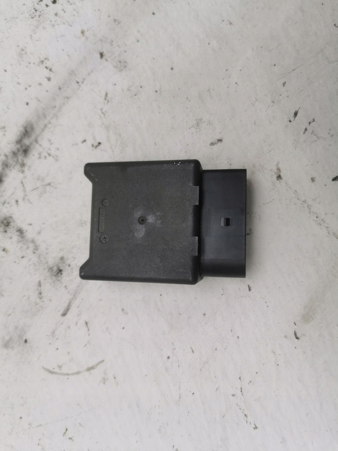 Bedienteil POMPY des Kraftstoffsbehälters VW GOLF VIII 5Q0906093A