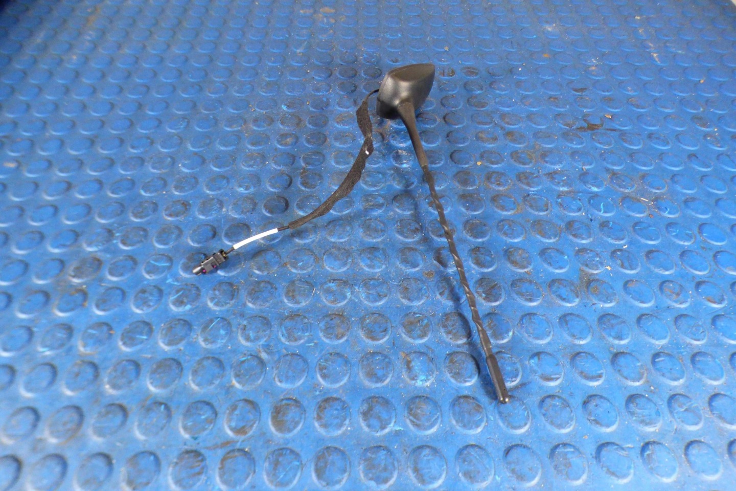 Opel Corsa E 3D Antenne Toit 13484449