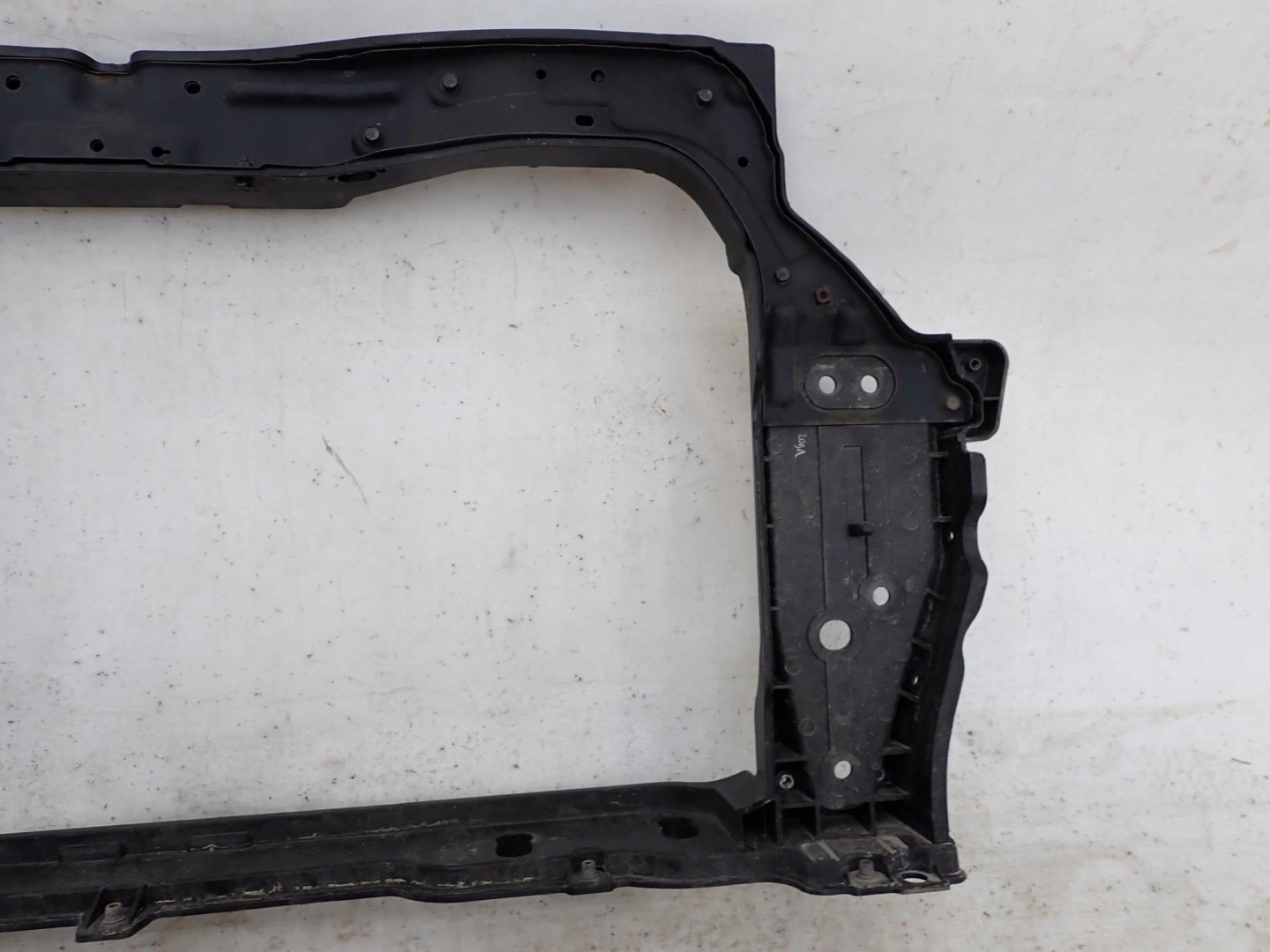 HYUNDAI I20 and 1 LIFT 12-15 support panel for radiators pillar
