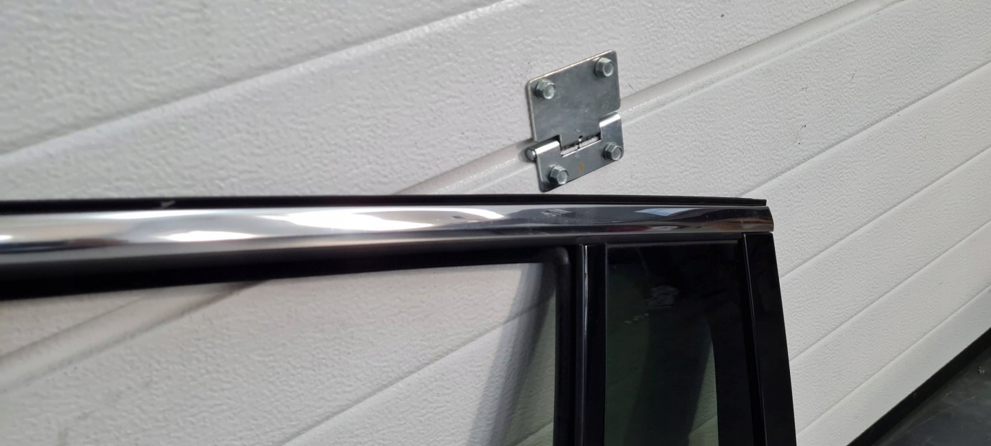 Jeep Grand Cherokee WL 2022 Dichtsatz GUMOWA CHROM FENSTER links heck KROTKI