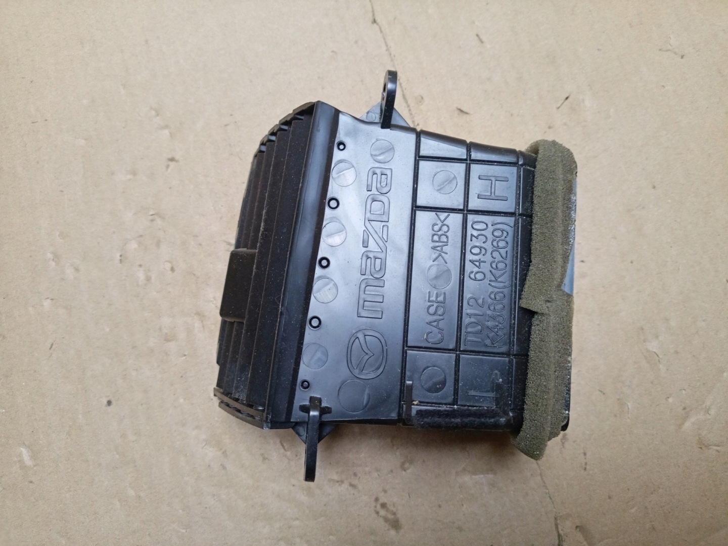 grid air conditioning devices left side Mazda CX-9 facelift 2009 TD1264930
