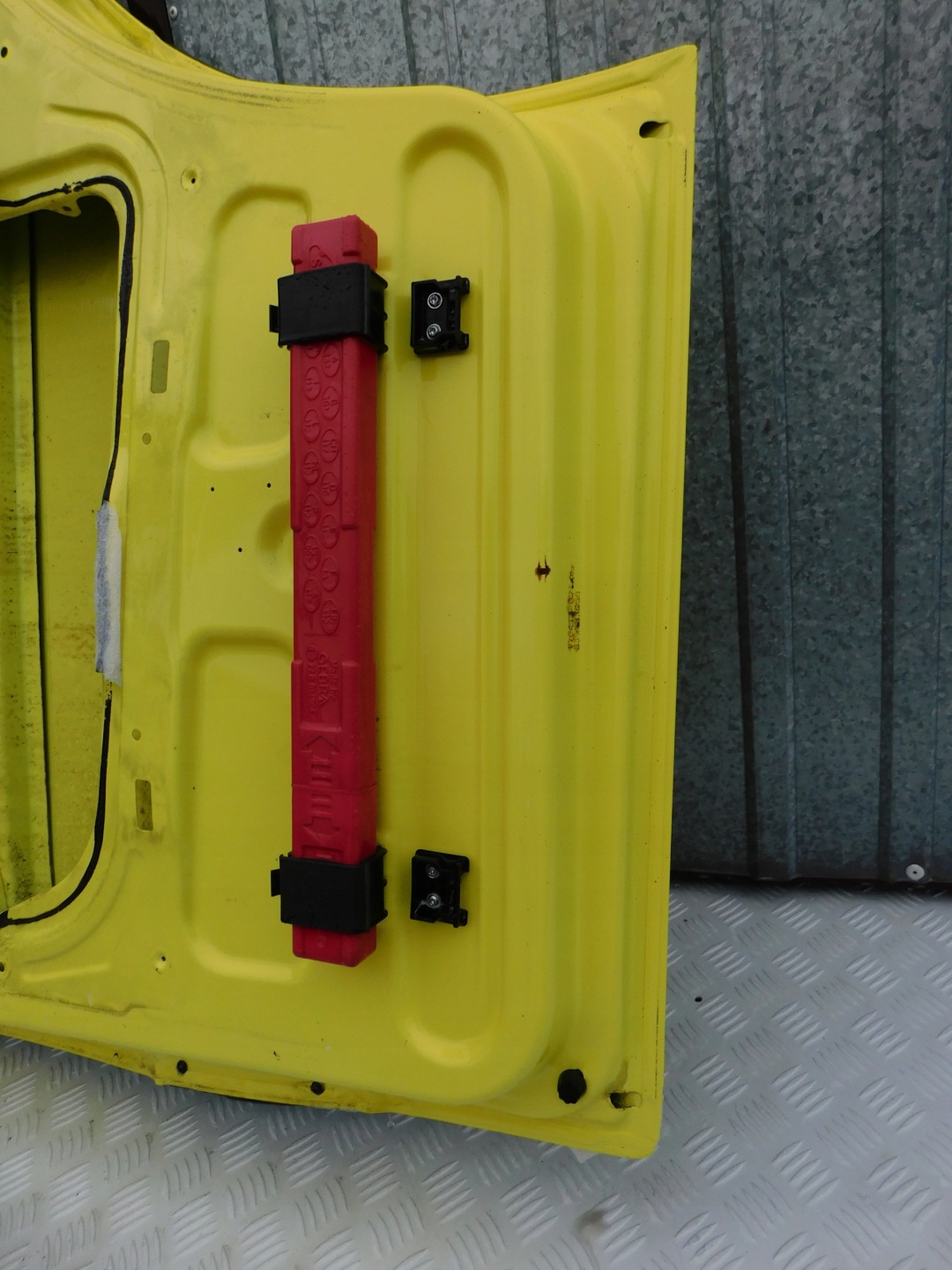 Sprinter 906 VW Crafter door left driver´s front without KOROZJI ZOLTE nice