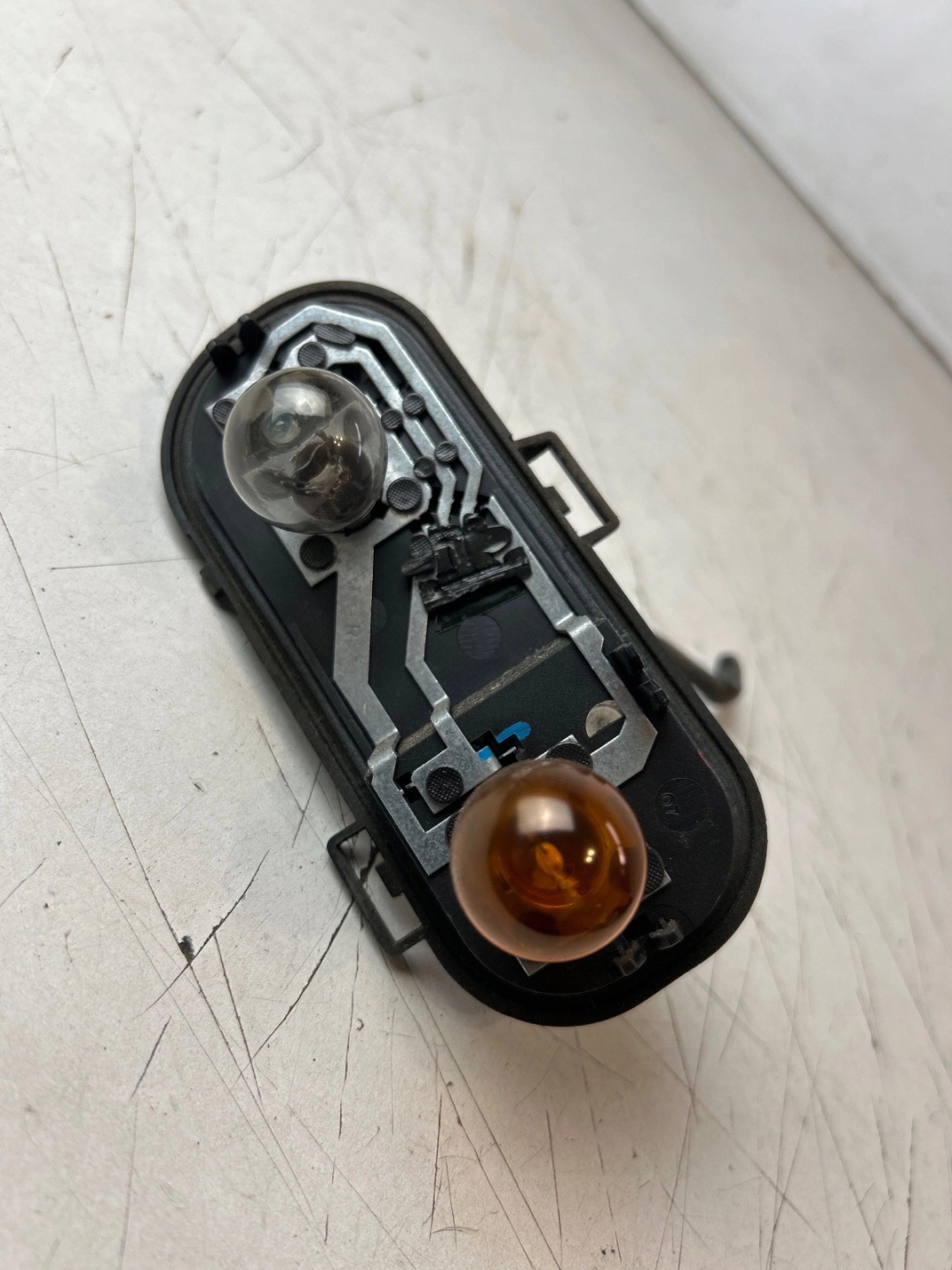 light housing rear part right Nissan Qashqai J10