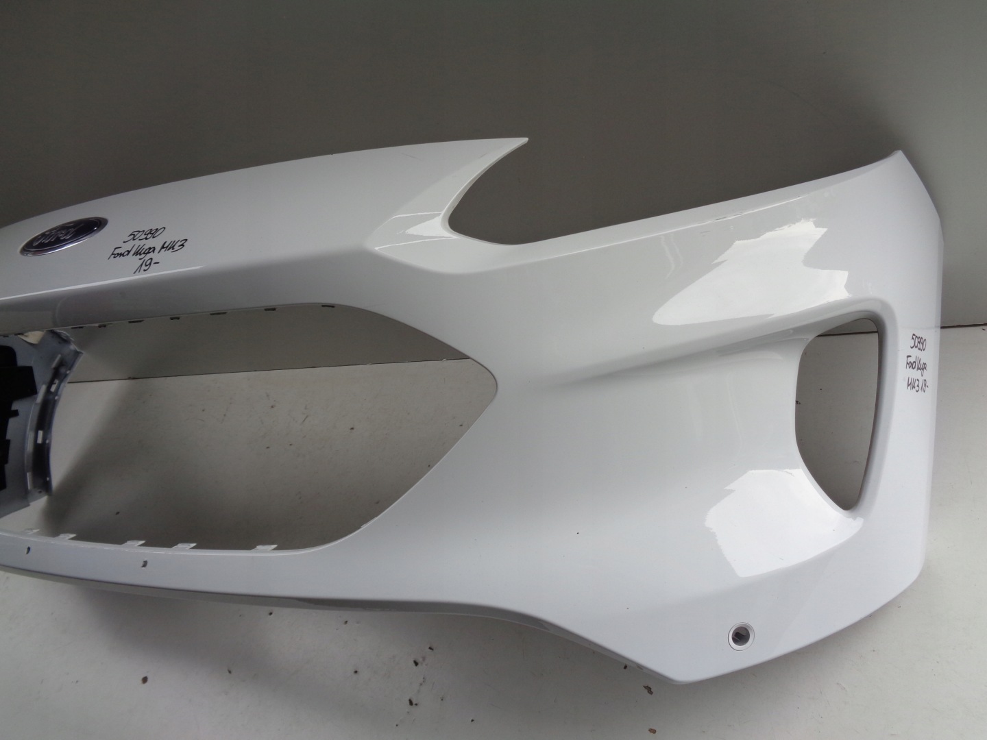 Frontstoßstange FORD KUGA MK3 19- NR 50990