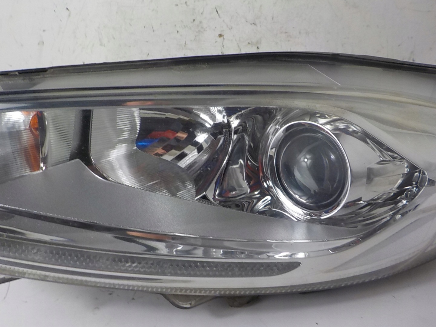 FORD FIESTA MK7 VII LIFT light left front front UK