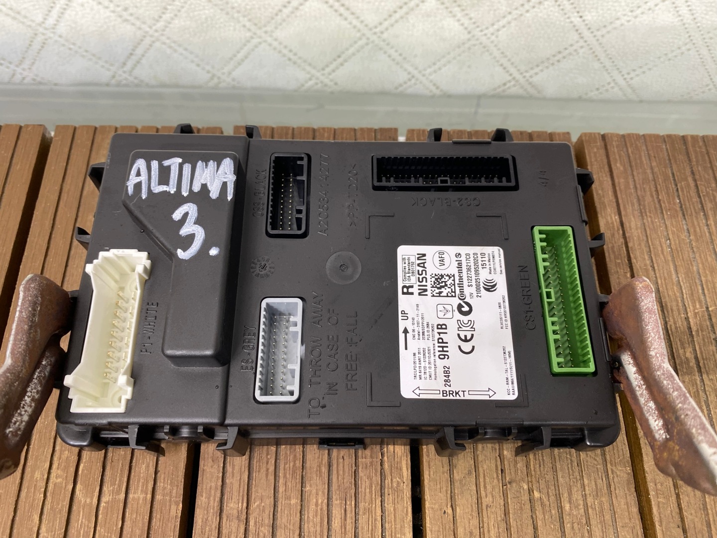 NISSAN ALTIMA L33 12-17 2.5i control unit module BCM 284B2-9HP1B