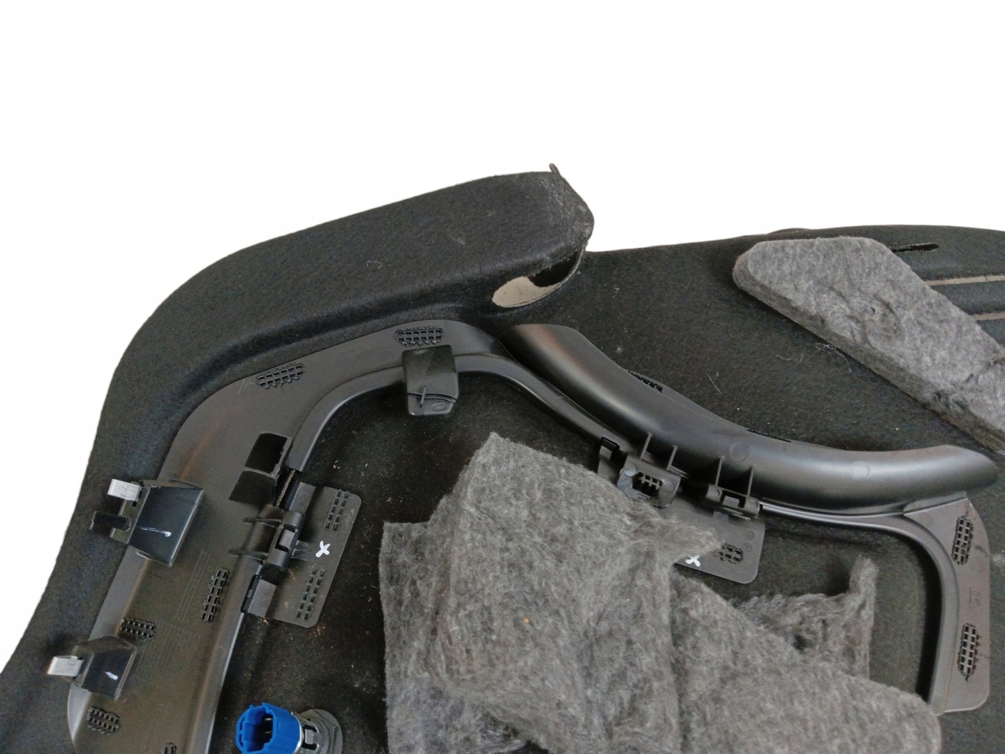 boot upholstery right upholstery AUDI A6 C8 sedan (2018-2023)