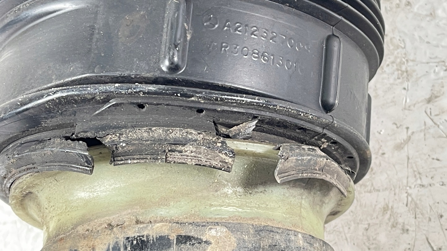 SILENT BLOCK MERCEDES W212 A2123204025