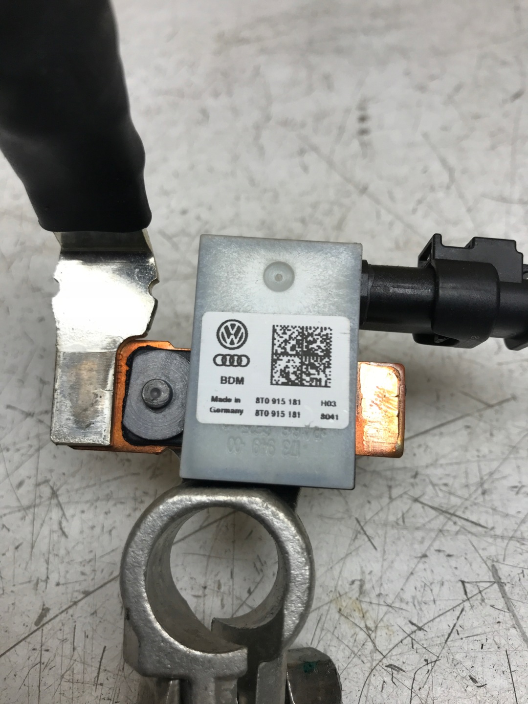 Batteriemanagement Sensor AUDI A5 LIFT 8T0915181