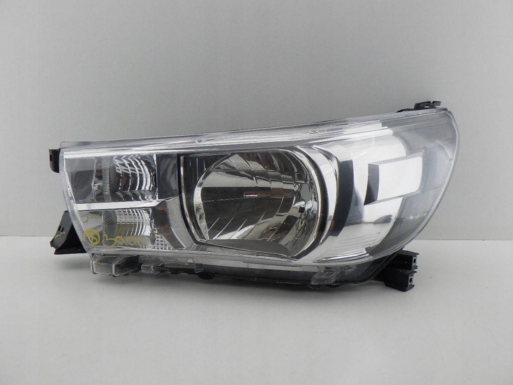 TOYOTA HILUX 8 VIII 15- light front left