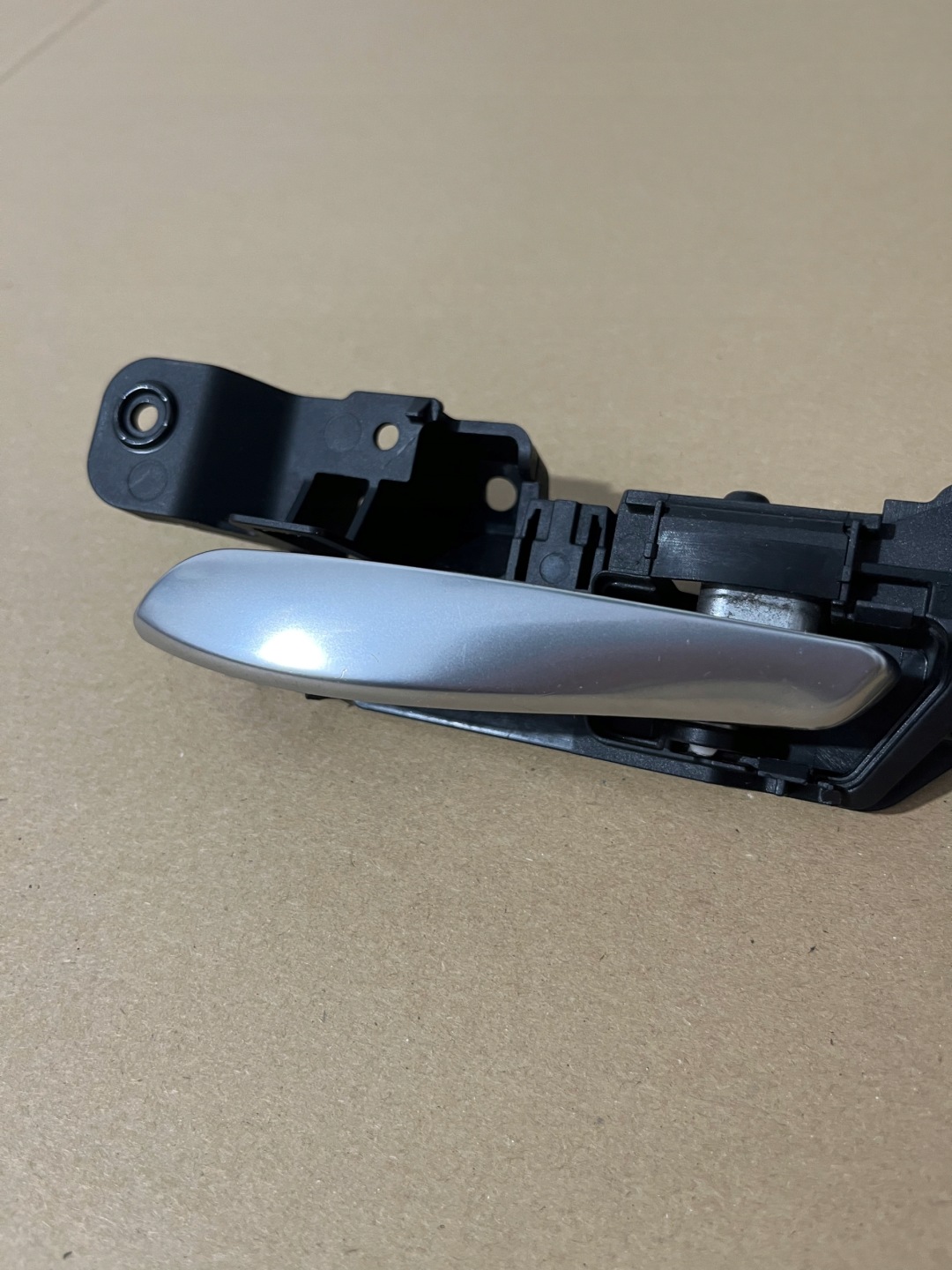 handle inner Z door left rear part BMW X6 E71 OE