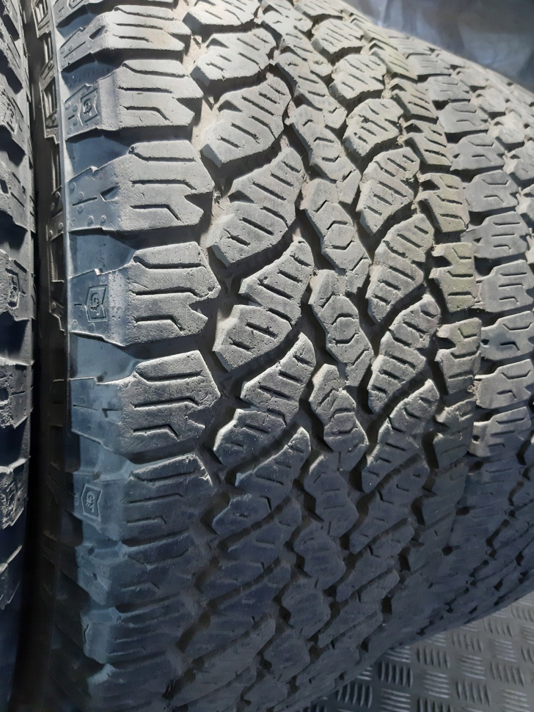tyres 4x GENERAL GRABBER AT3 235/55 R17 99H