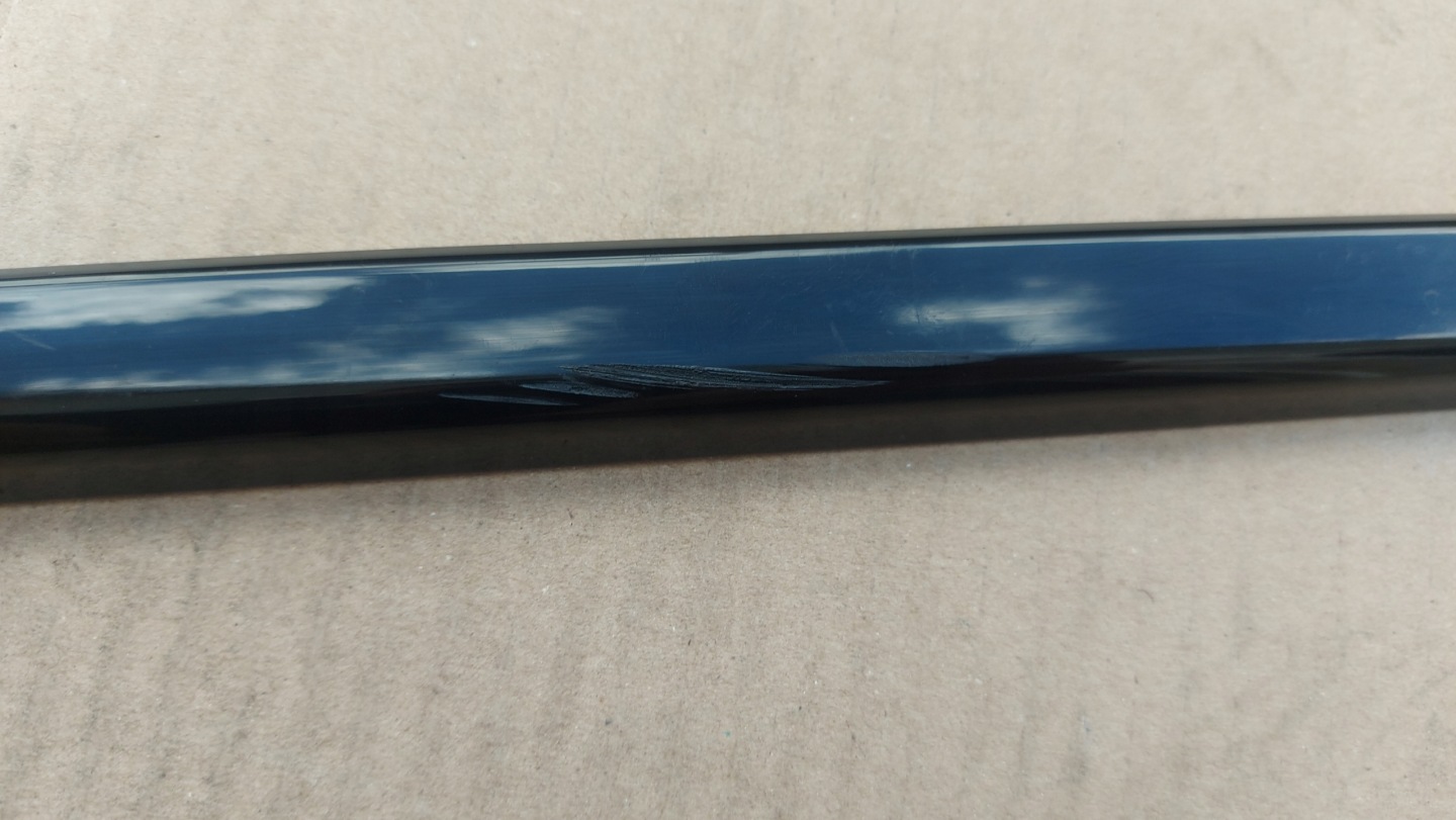 moulding door right rear part TOYOTA COROLLA E21 19