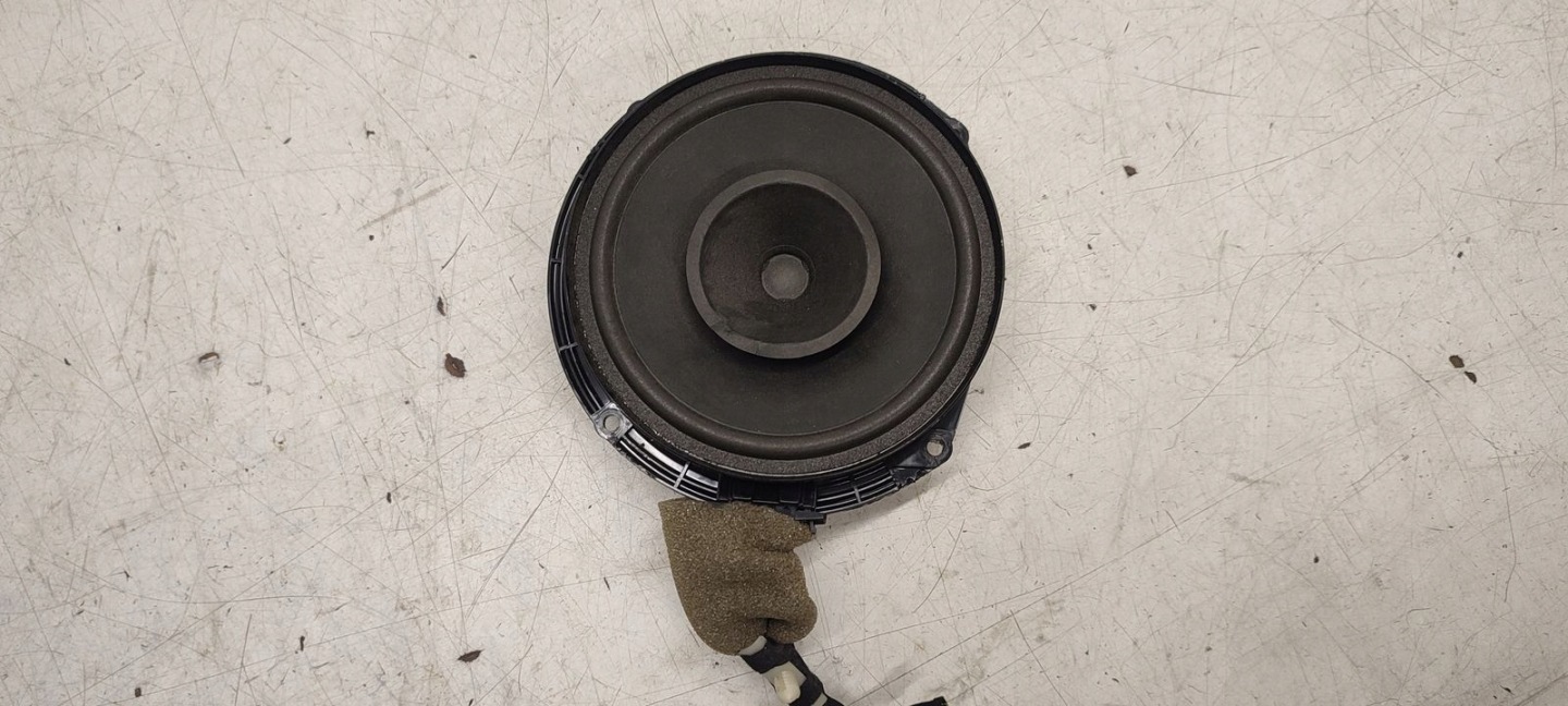 speaker speakers door left Seat Ibiza 6L