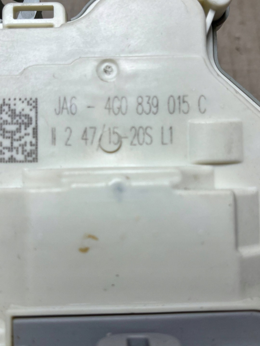 lock door tylnych Audi A6 C7 4G0839015C