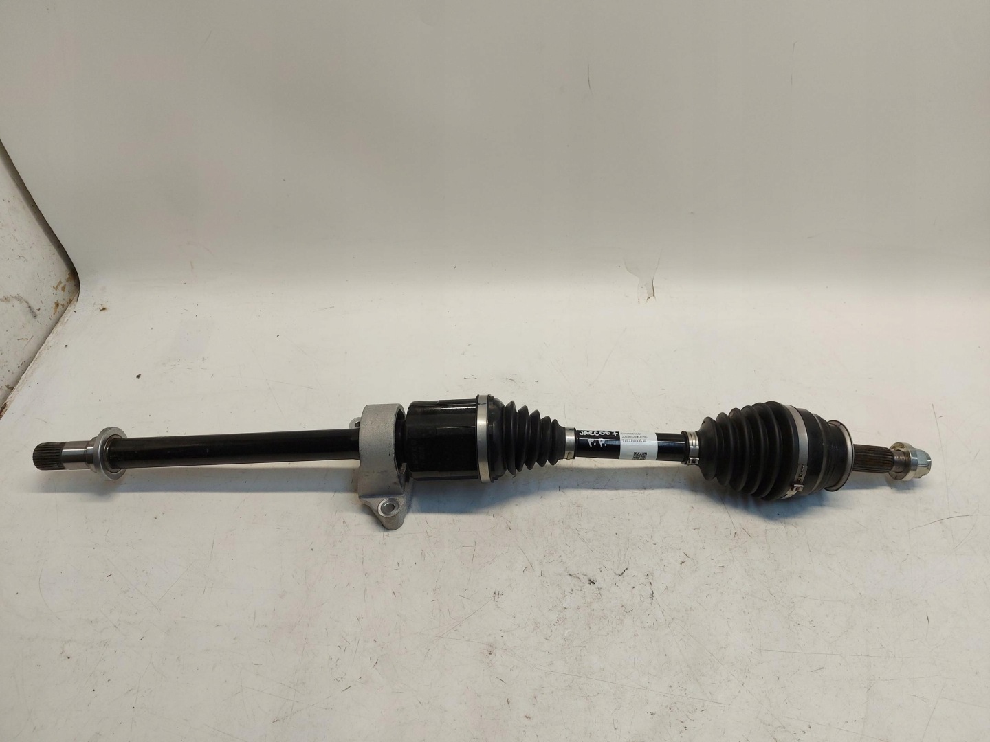 Cherry Jaecoo 7 PHEV 2025r 1.5 T-GDI semi-axis front right 154000855AA