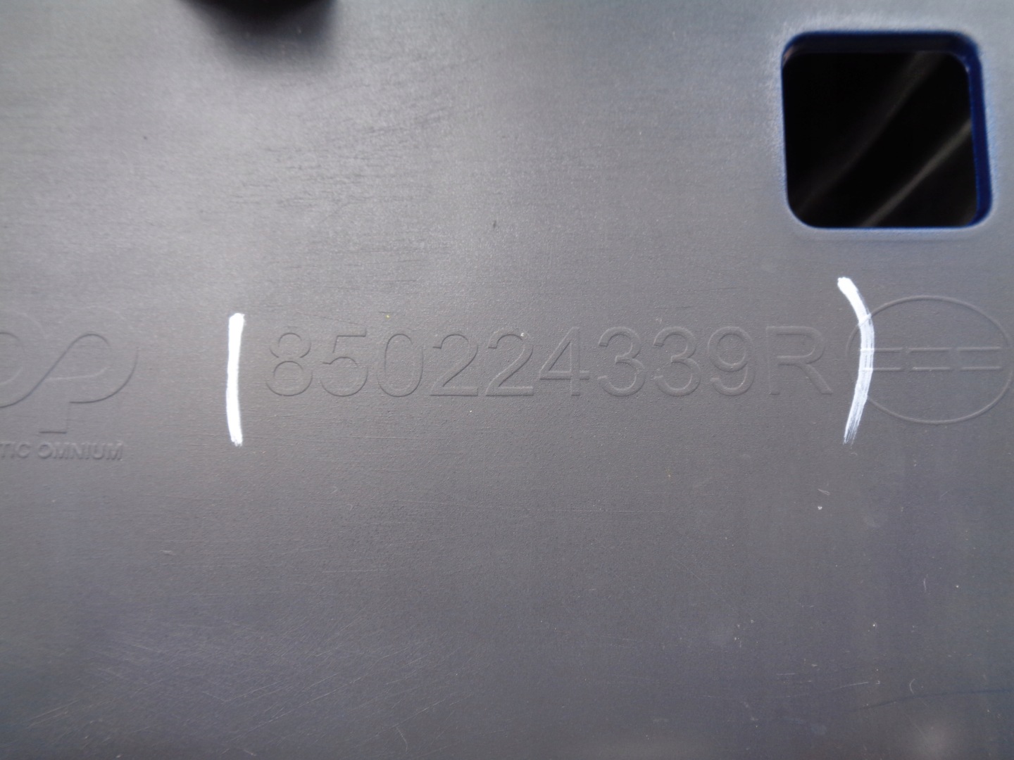 bumper rear RENAULT CLIO V 19- NR 40573