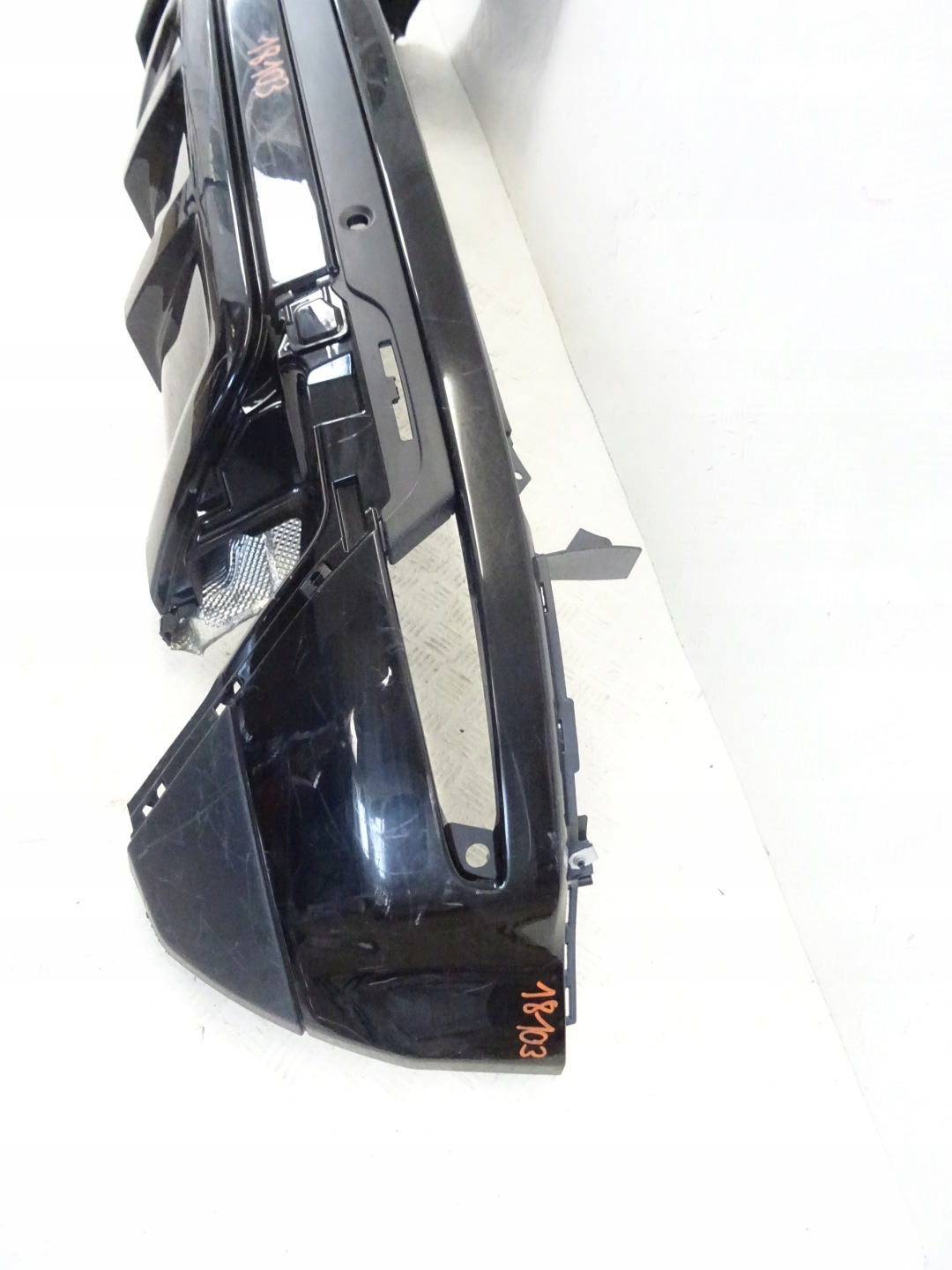 RANGE ROVER EVOQUE 1 and bumper rear part rear