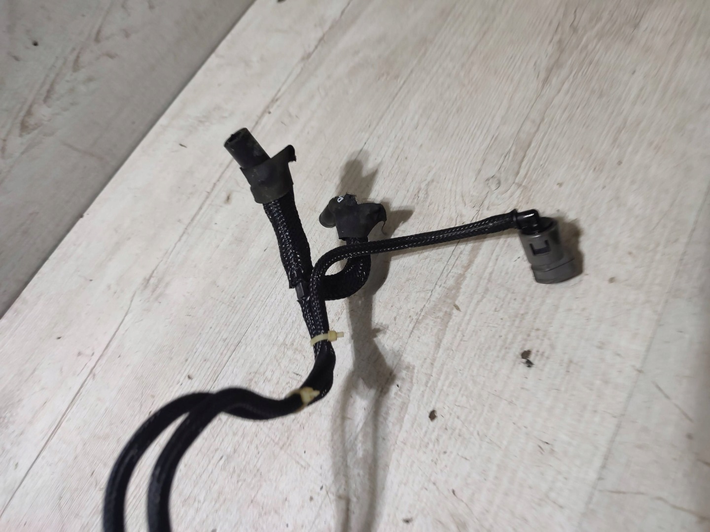Peugeot 308 2019 wiring / hose vacual