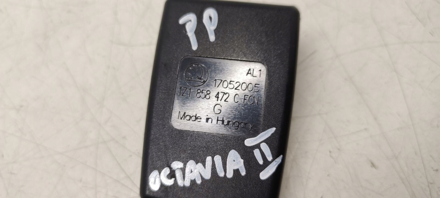 Zapinka supports right front Skoda Octavia II 2,0 FSI